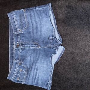 Women’s Levi’s Shorts